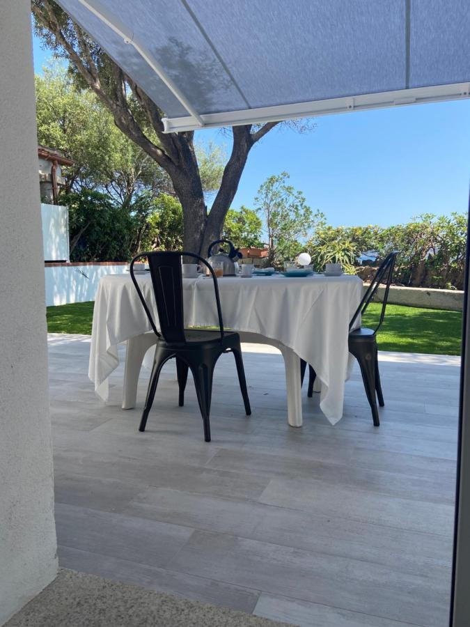 La Casa Sull'Acqua Villa Olbia Exteriör bild