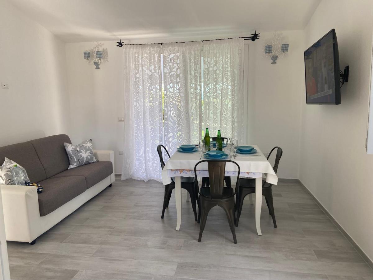 La Casa Sull'Acqua Villa Olbia Exteriör bild
